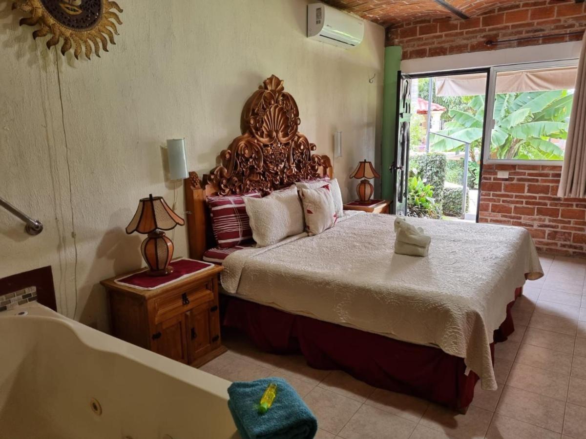 Casa De La Abuela Bed and Breakfast Ajijic Eksteriør billede